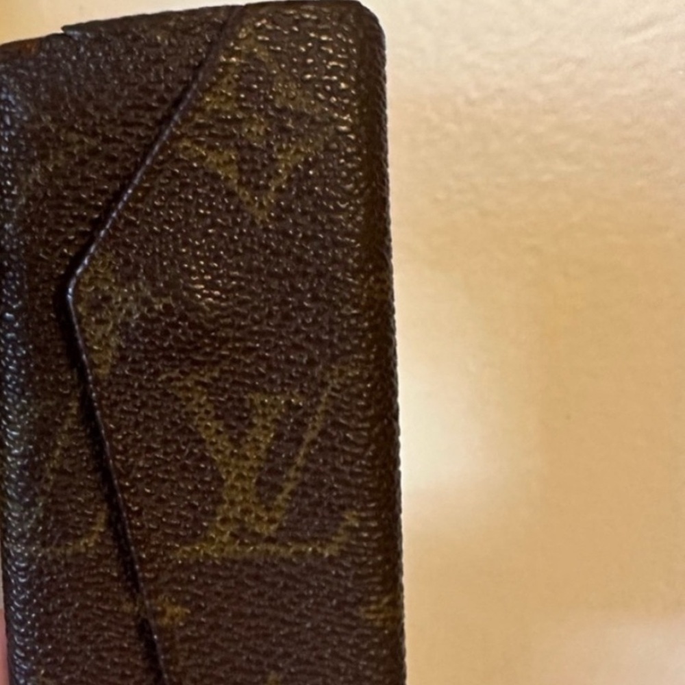 Louis Vuitton Monogram Canvas Wallet
